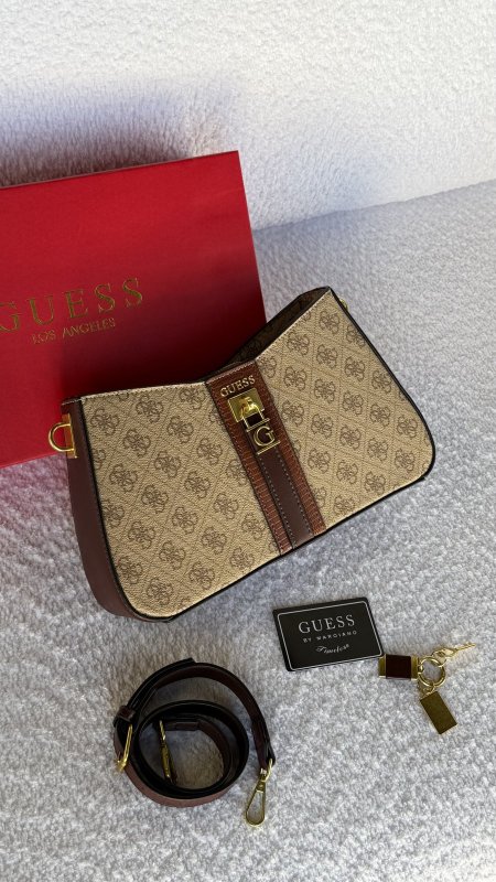 شنطة جيس/ guess #j502 ماستر كواليتي شامل علبة